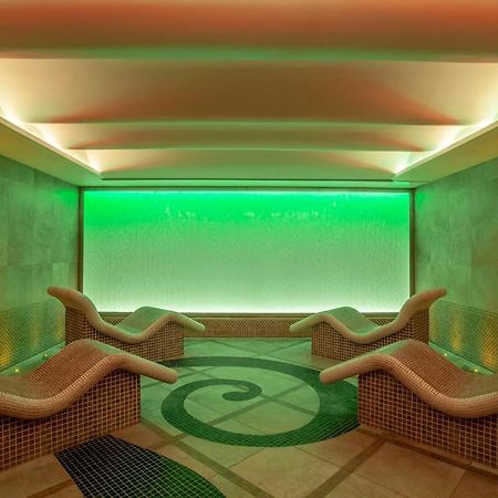 Carrickdale Hotel & Spa Dundalk Exterior photo