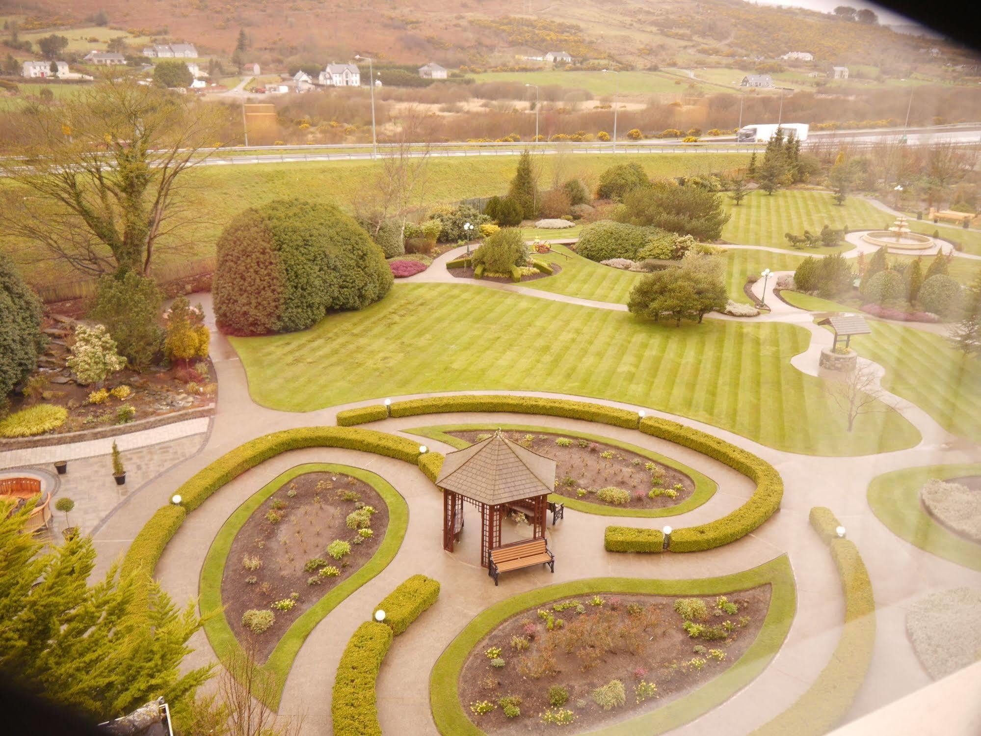 Carrickdale Hotel & Spa Dundalk Exterior photo