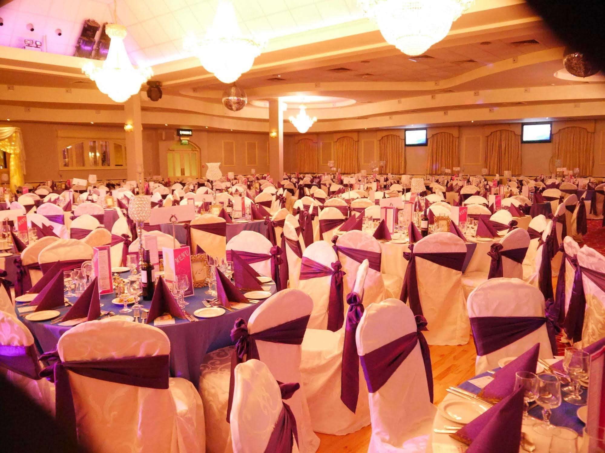 Carrickdale Hotel & Spa Dundalk Exterior photo